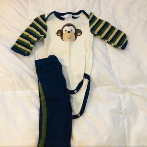 Monkey Outfit